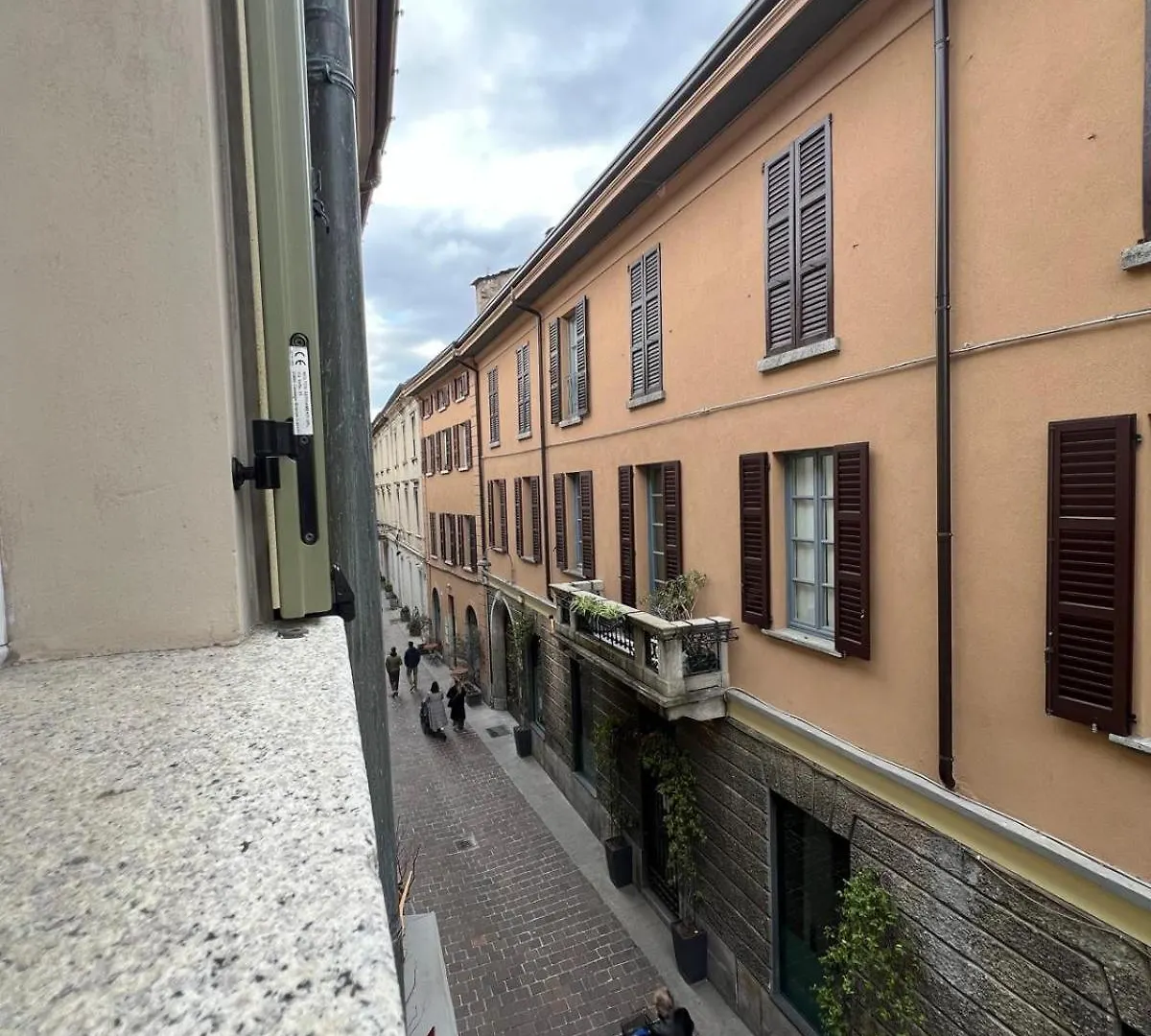 Отель Palazzo Alm Комо Гостевой дом