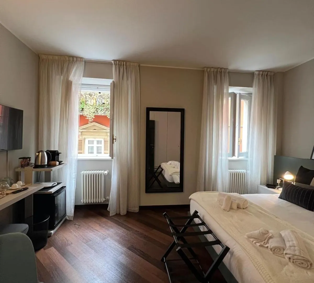 Гостевой дом Отель Palazzo Alm Комо Италия