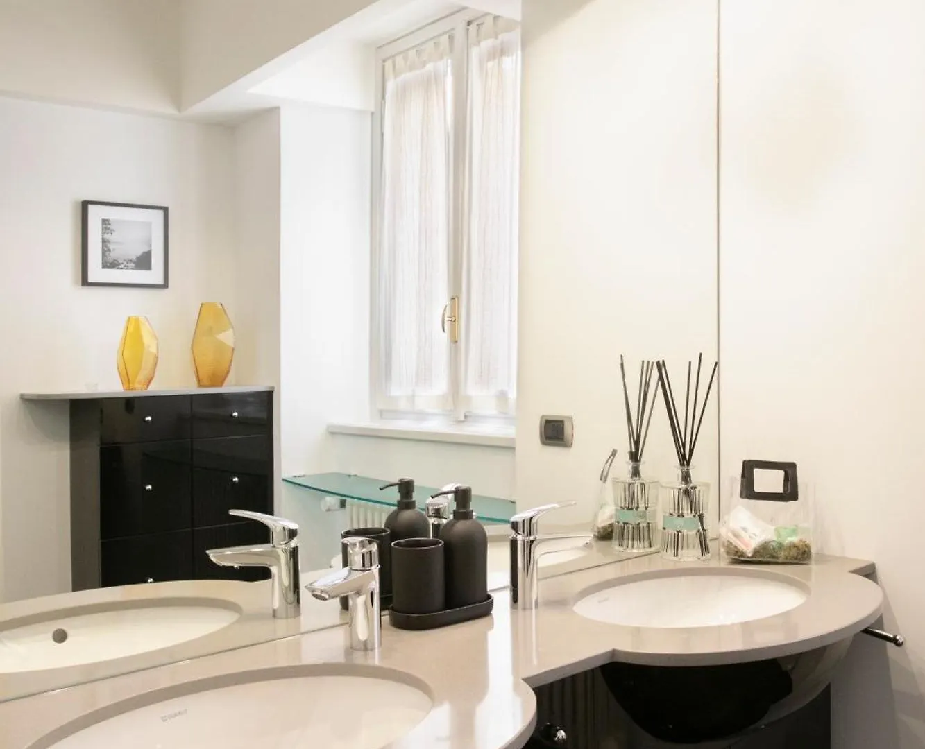 Отель Palazzo Alm Комо Гостевой дом